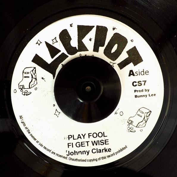 英10” Johnny Clarke Play Fool Fe Get Wise / Every Knee Shall Bow GLM1005 GLIMMER /00200 LTQ5MjUuanBlZw.jpeg